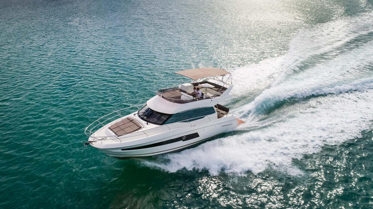 Prestige 460 - dòng du thuyền hạng sang cao cấp lần đầu tiên xuất hiện