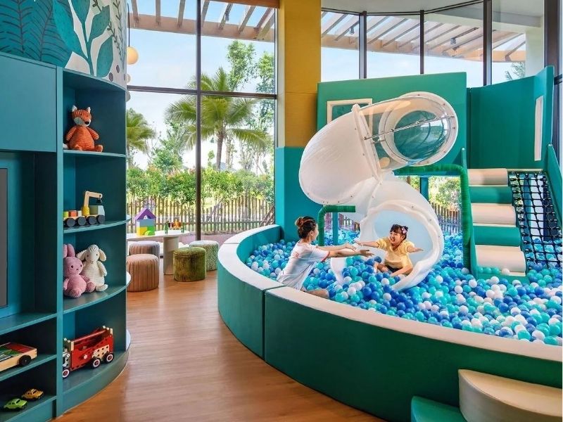 Angsana Quan Lạn Resort không chỉ là nơi nghỉ dưỡng sang trọng mà còn mang đến trải nghiệm đầy đủ, tiện nghi và đáng nhớ cho mọi du khách.