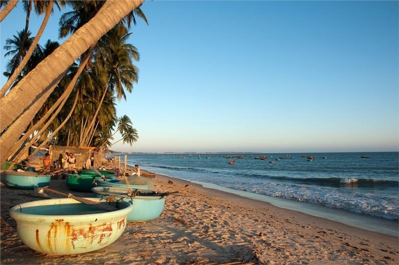 Cách di chuyển từ TPHCM đến bãi biển Hàm Tiến nhanh nhất