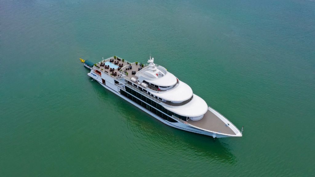 Du thuyền Sea Octopus thuộc phân khúc 5 sao cao cấp