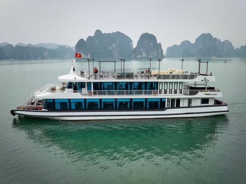 Tùy vào quỹ thời gian và nhu cầu trải nghiệm, bạn có thể lựa chọn tour phù hợp để tận hưởng trọn vẹn hành trình trên du thuyền Vdream