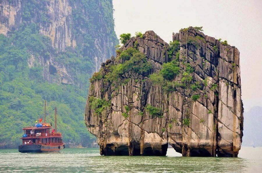 Kiến trúc khối đá độc đáo do thiên nhiên ban tặng 