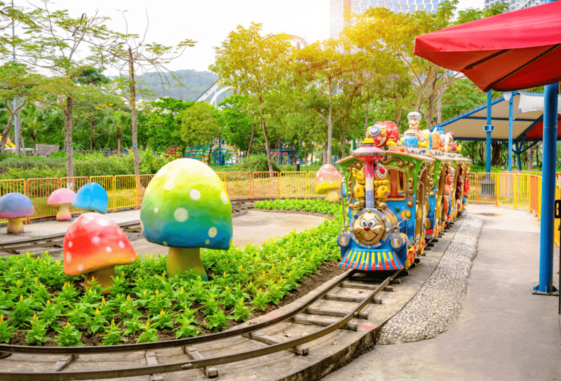 Chuyến xe tuổi thơ sẽ đưa các bạn nhỏ chạm đến ước mơ chu du xứ sở huyền bí, cổ tích