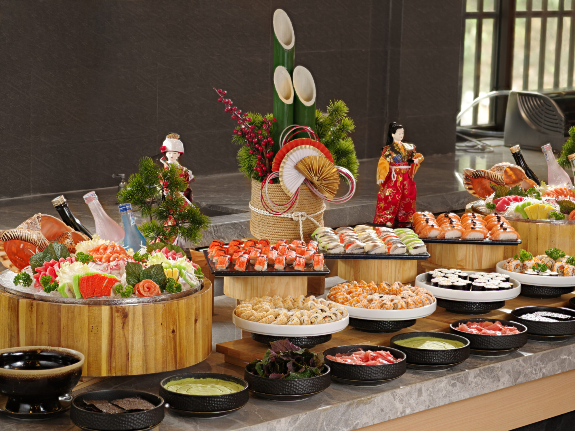Buffet ẩm thực Nhật Bản đa dạng tại nhà hàng Ryu-an Onsen Quảng Ninh
