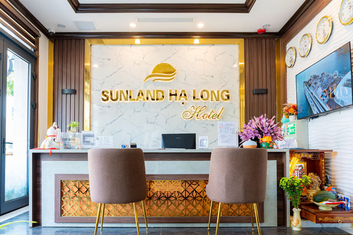 Sảnh chờ khách sạn SunLand Hạ Long