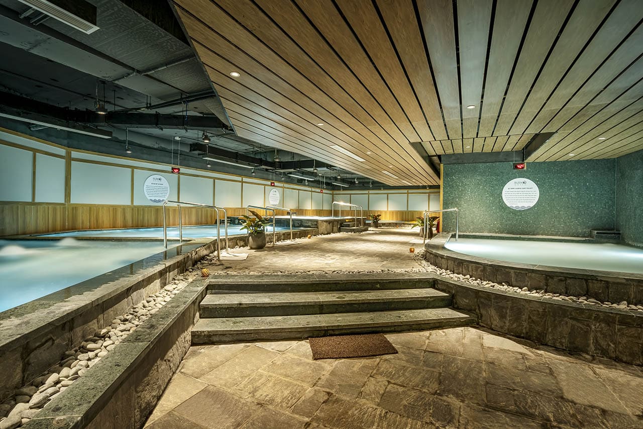 Trung tâm Ruriko Onsen để du khách vào thư giãn