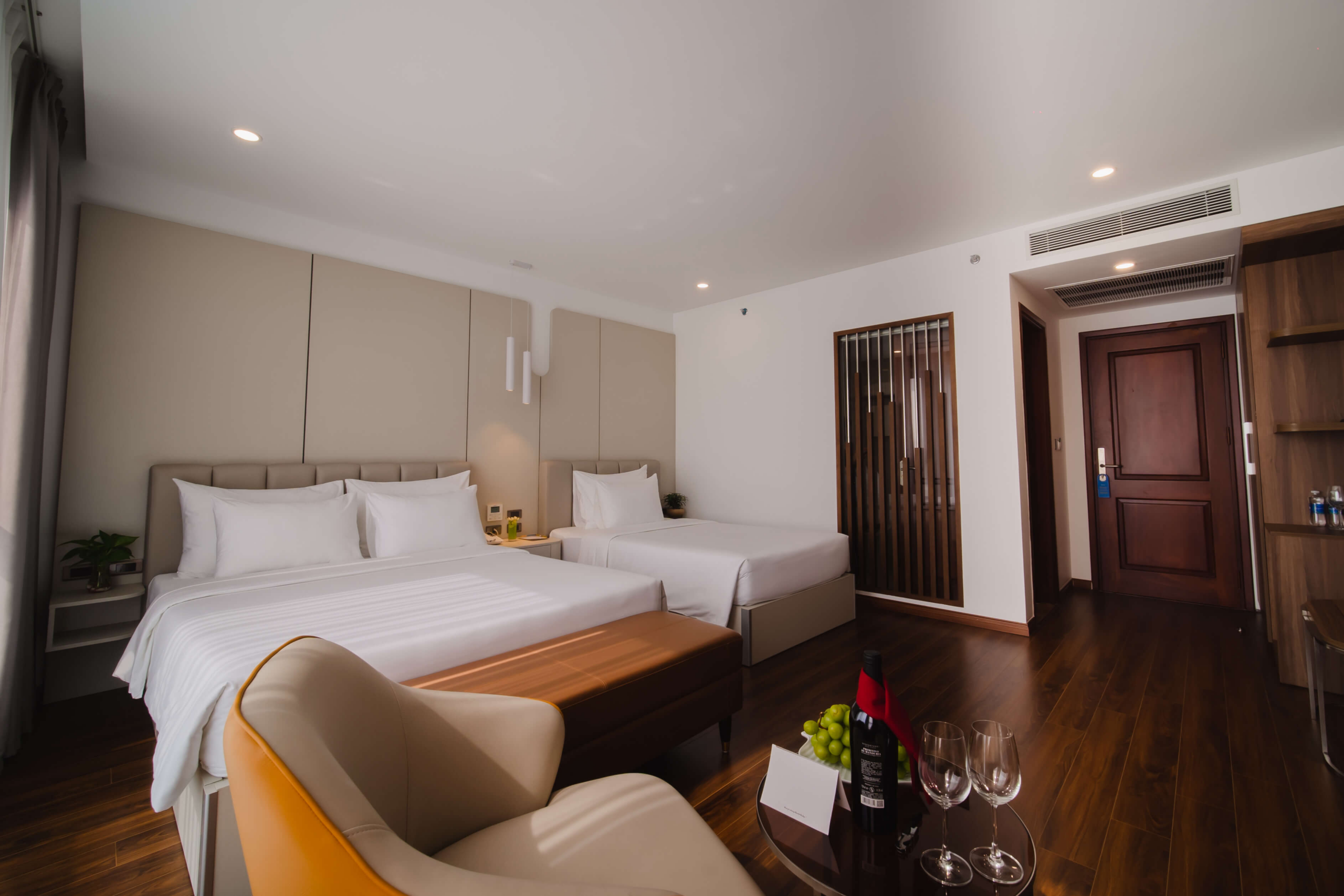 Phòng Deluxe - Phòng sở hữu tầm nhìn đẹp hướng ra thành phố