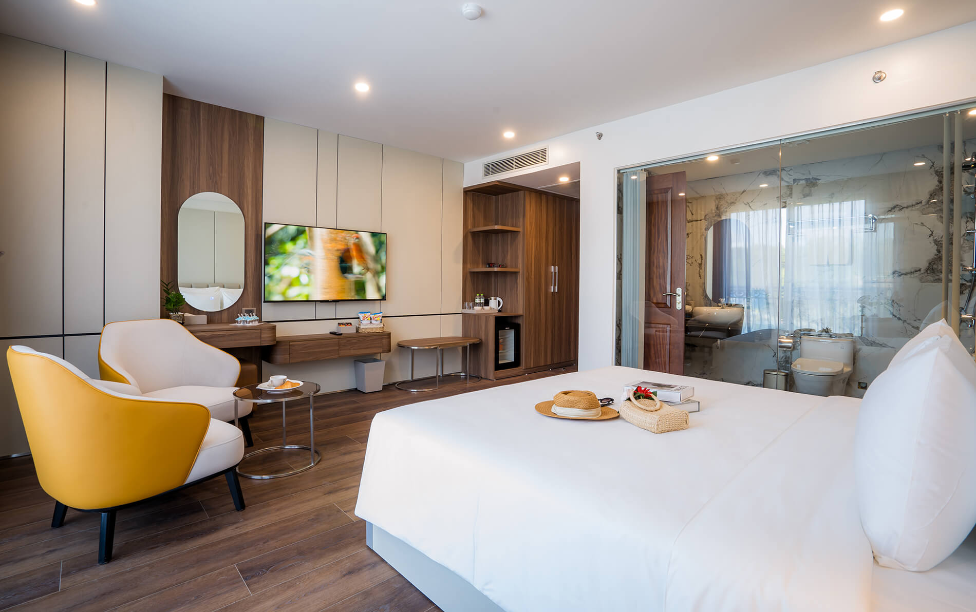 Phòng Deluxe 3 người (Deluxe Triple Room)
