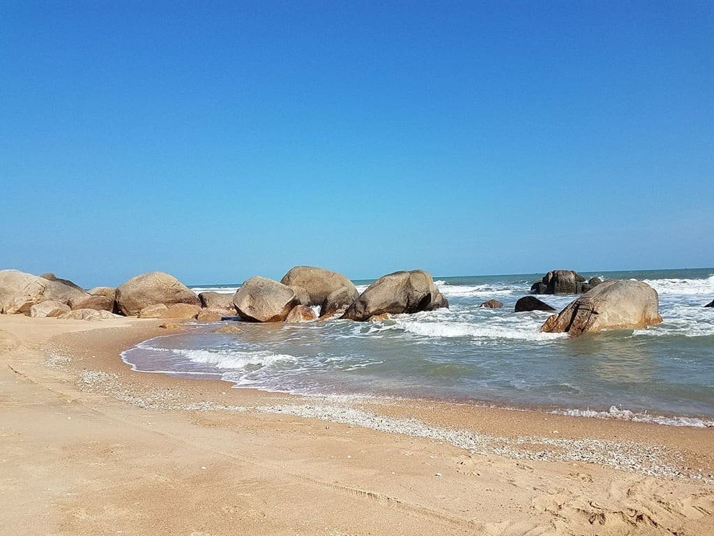 Hòa minh vào biển Suối Ồ độc đáo