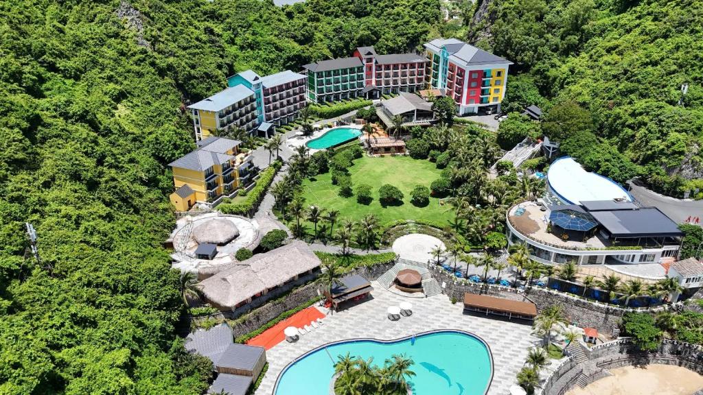 Resort gần chợ đêm Cát Bà