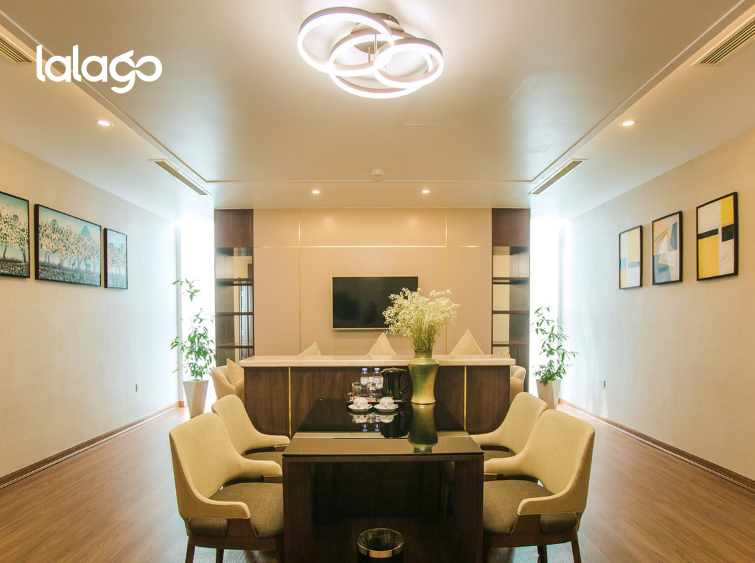 Khách Sạn Luxury 6 Móng Cái
