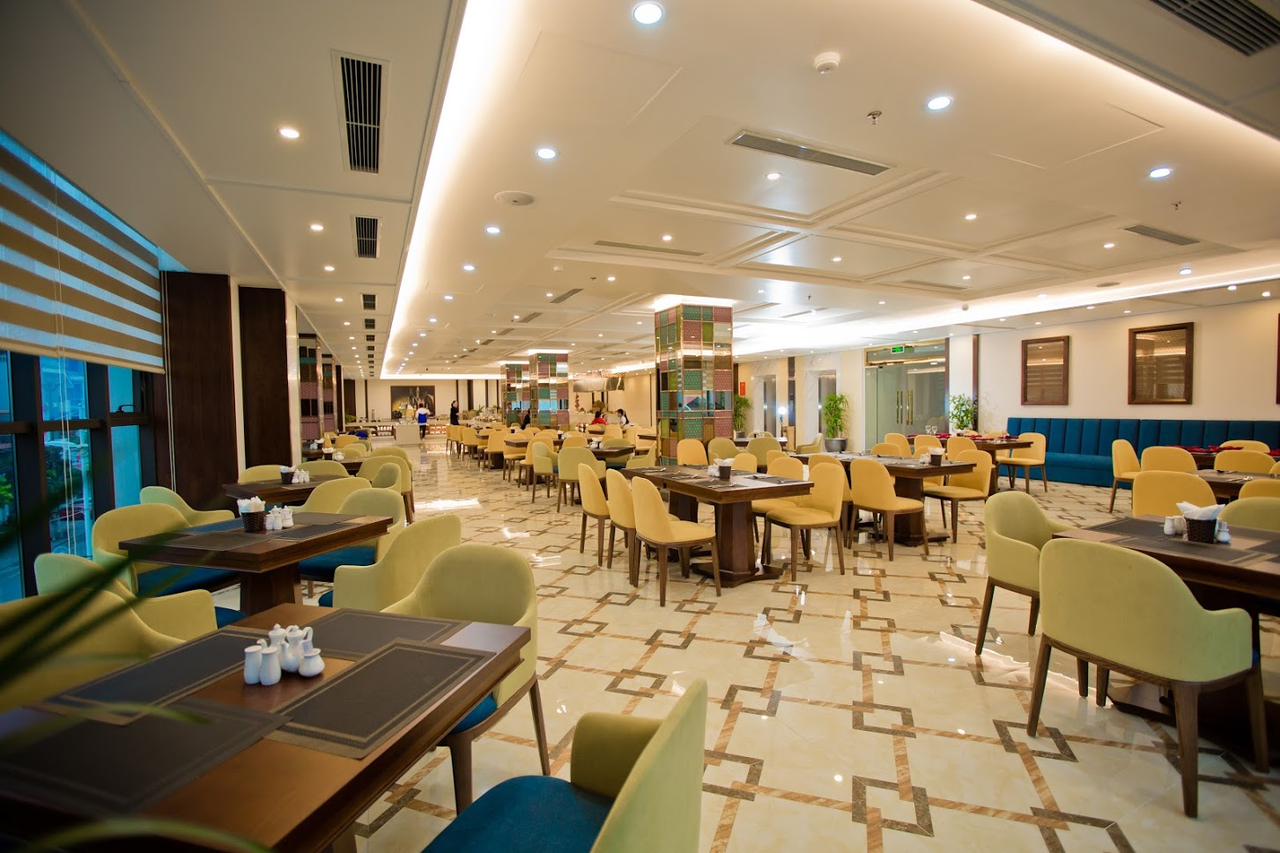 Nhà hàng Luxury6