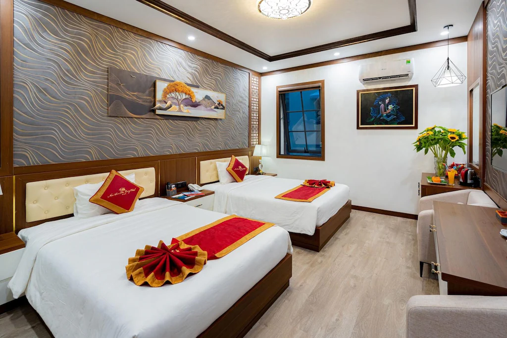 Phòng Deluxe Twin là lựa chọn hoàn hảo dành cho bạn bè, đồng nghiệp hoặc khách đi công tác cùng nhau.