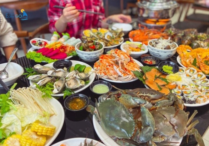 Thưởng thức hải sản tươi sống trên đảo
