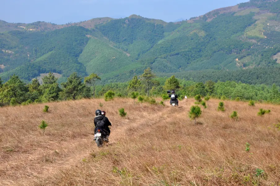 Chuẩn bị kỹ càng vật dùng cần thiết trước khi trekking hay đi xe máy