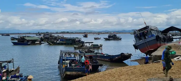 Khám phá cuộc sống đánh bắt cá của những ngư dân trên đảo