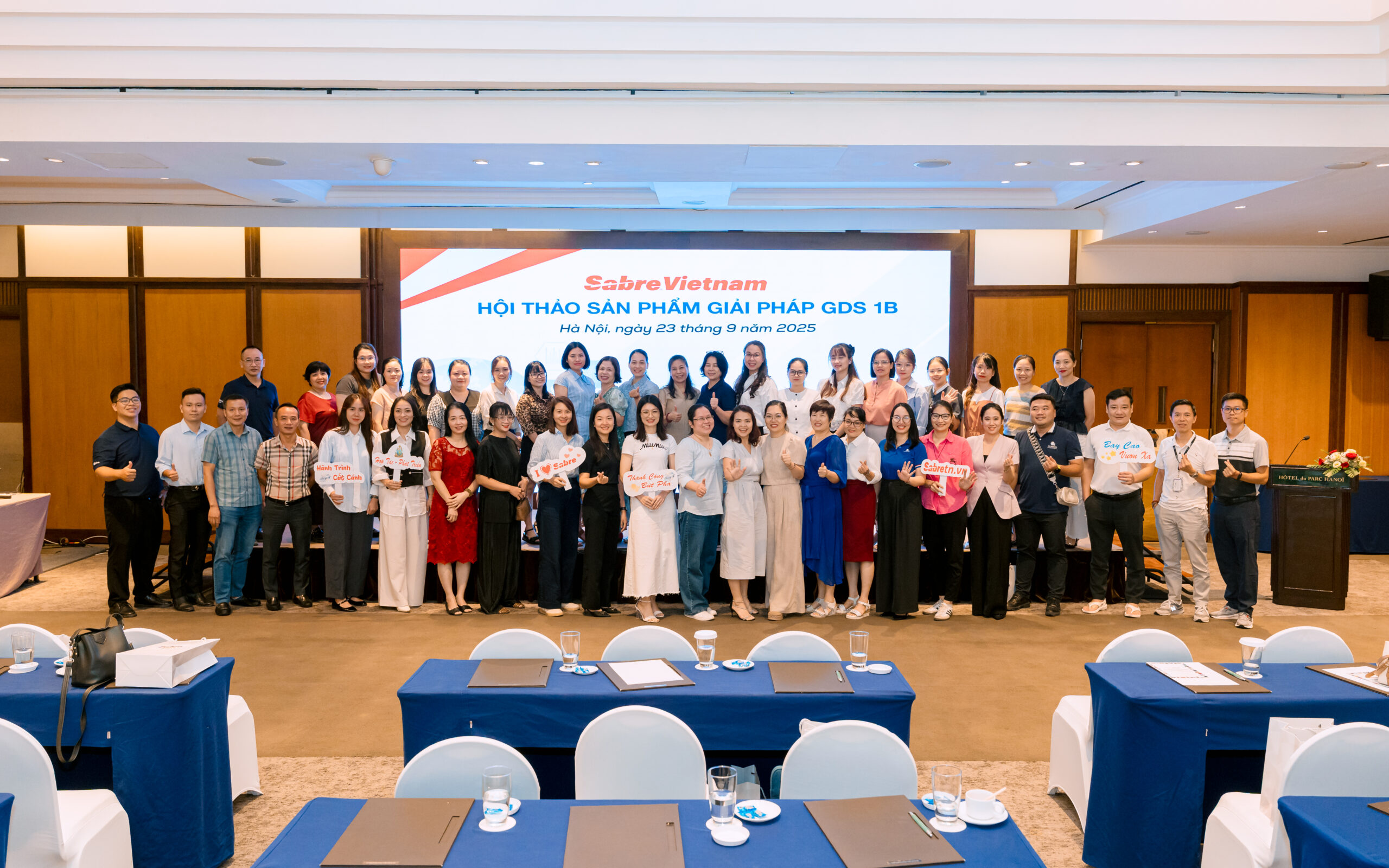 Tổ chức hội thảo cho các doanh nghiệp lớn