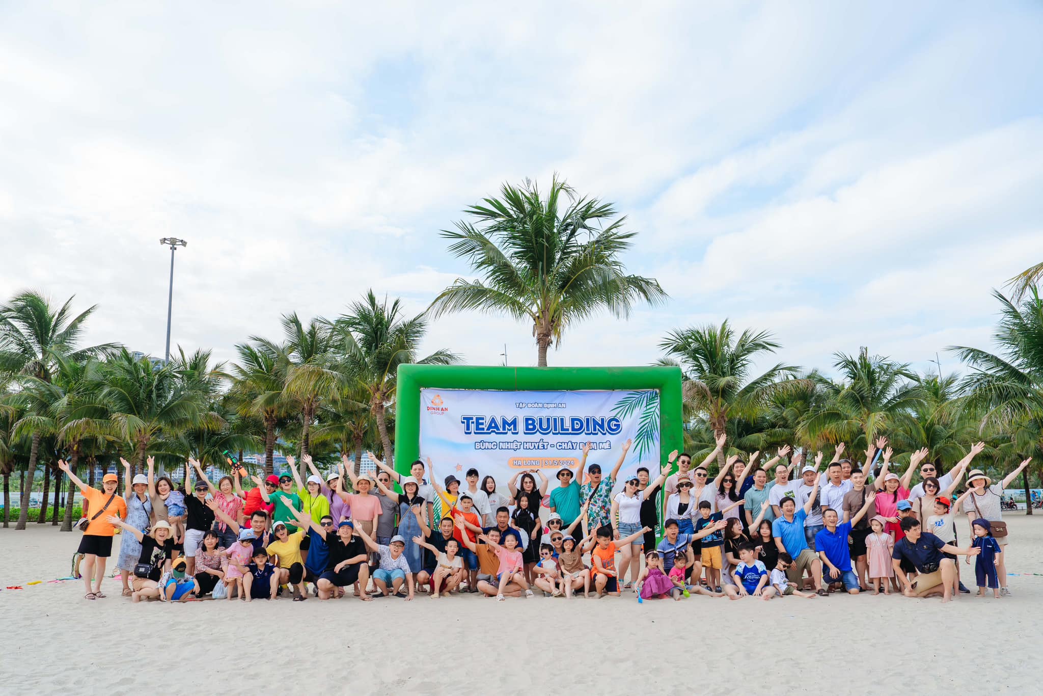 nhân sự tham gia teambuilding công ty