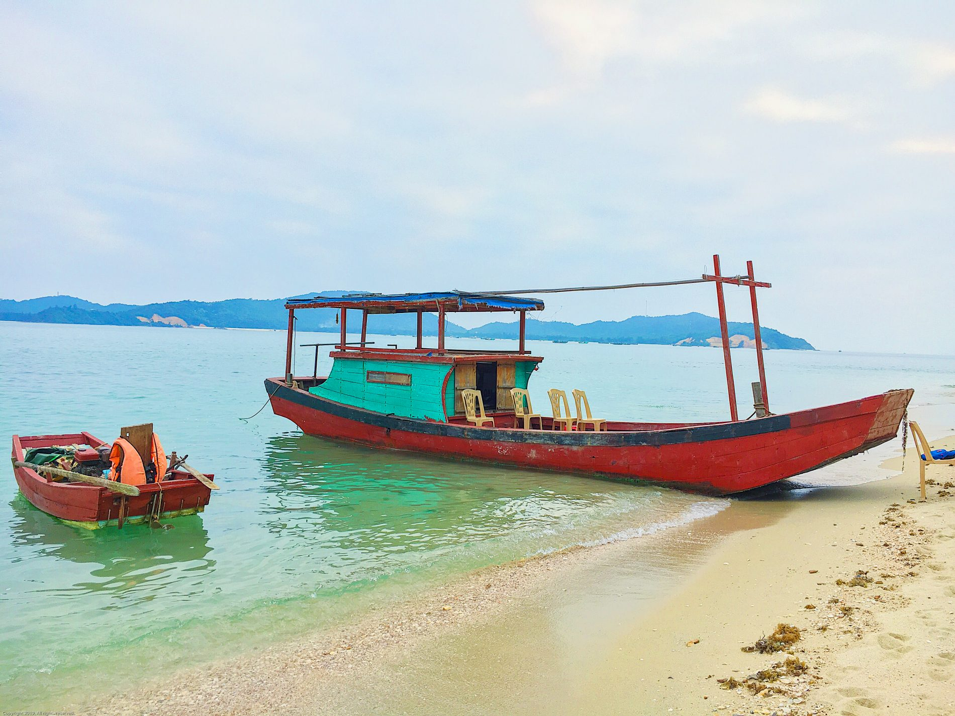 Không có nhiều cư dân sinh sống ở trên đảo Cô Tô Con