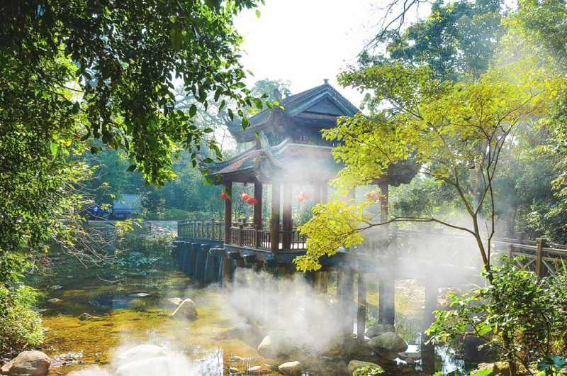 Con suối Giải Oan cổ mang nhiều câu chuyện linh thiêng và bí ẩn