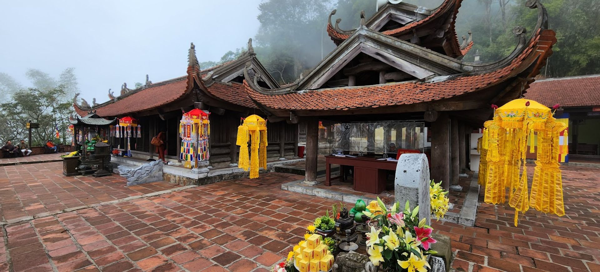 Khám phá chùa Hoa Yên trung tâm trong quần thể Yên Tử