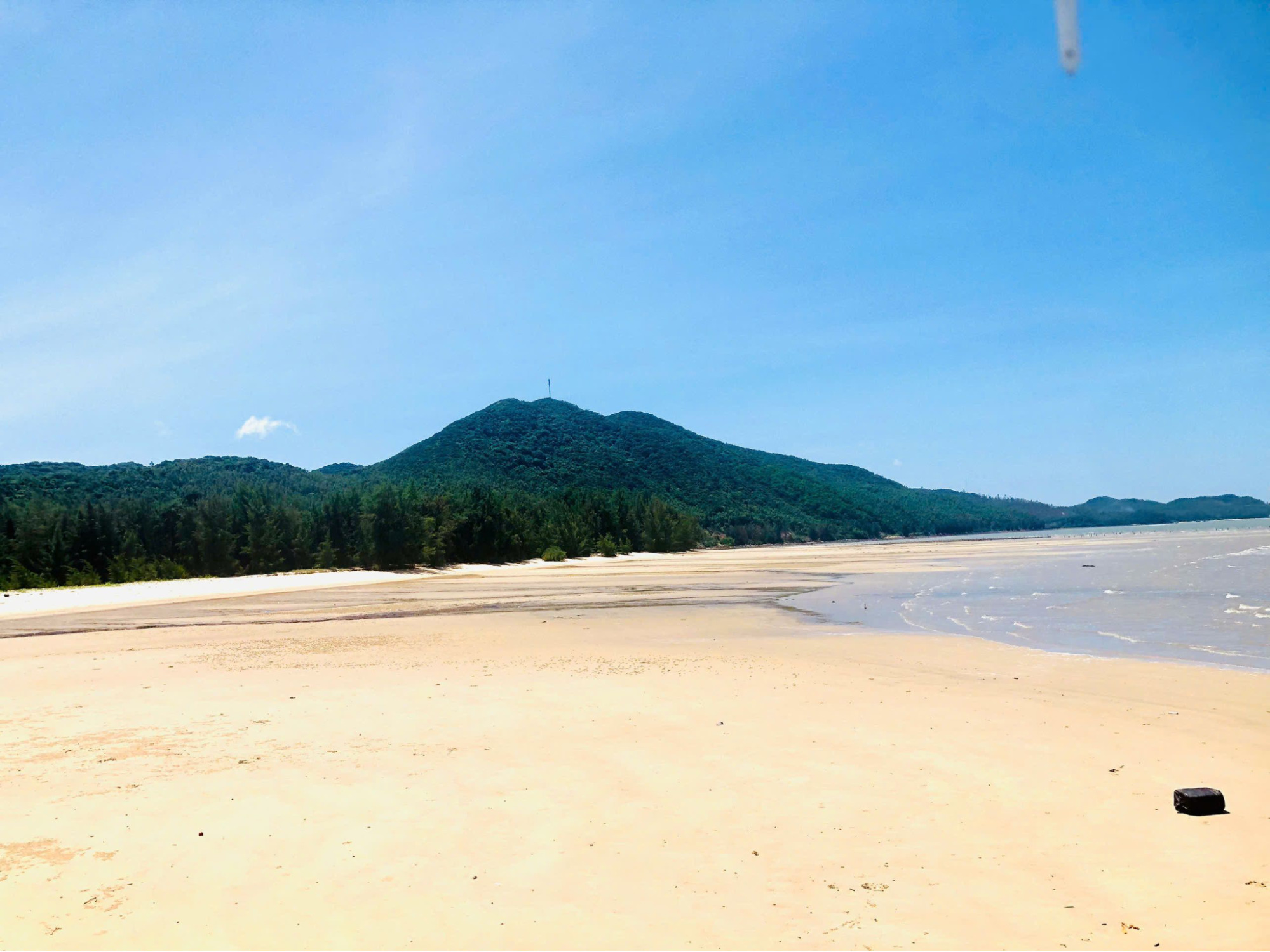Không gian vắng vẻ và hoang sơ