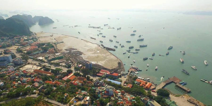 Đảo Trà Bản còn mang tên gọi đảo Bản Sen theo tên hành chính