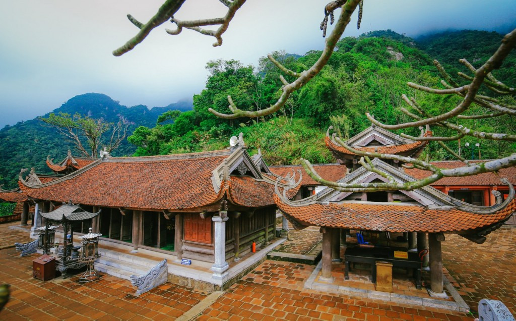 Khám phá chùa Hoa Yên giữa núi Yên Tử