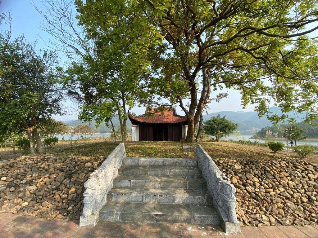 Thái Lăng là nơi an nghỉ của vua Trần Anh Tông
